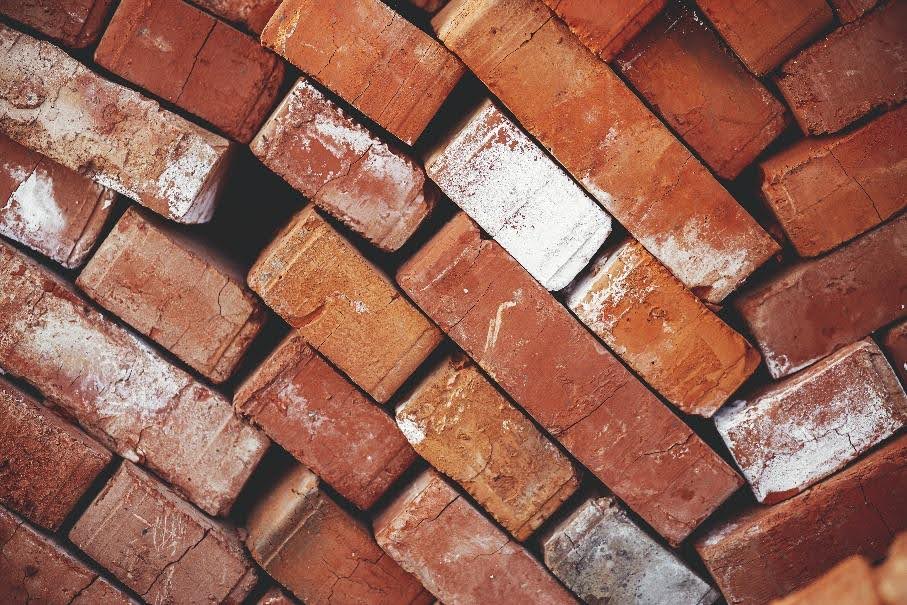 environmental benefits of using reclaimed bricks