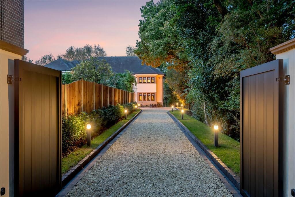 guide to buy aluminium gates