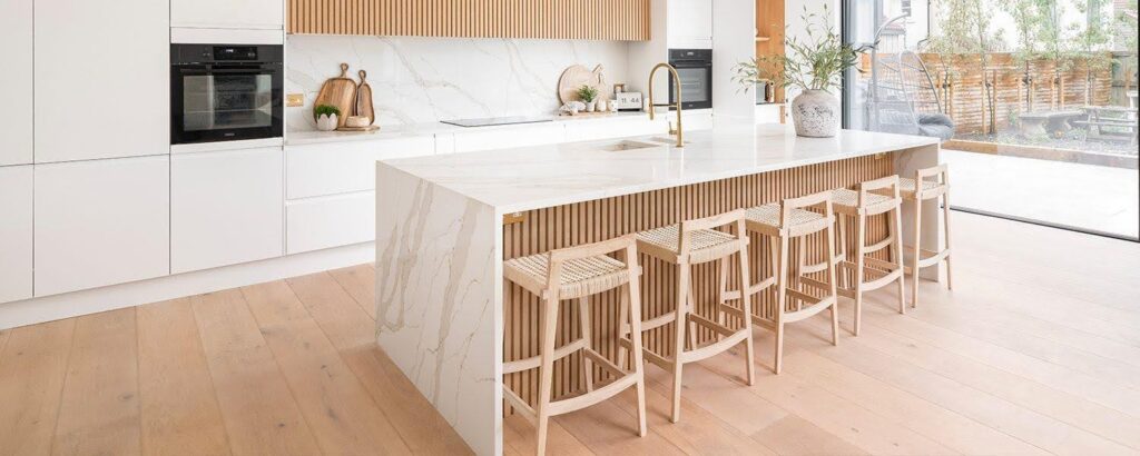what is fitted kitchen