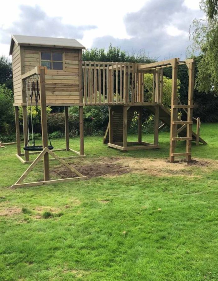 Elevated timber treehouse play fort