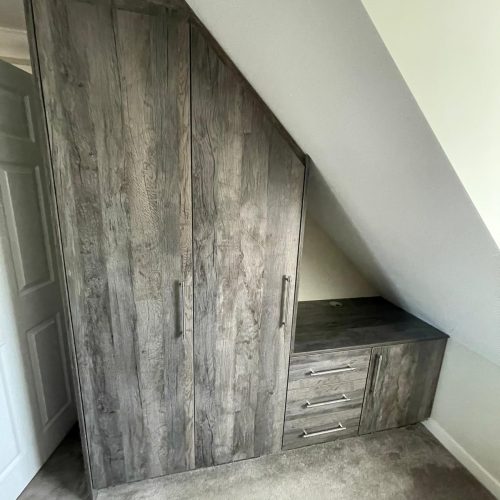 fitted wardrobe and bespoke furniture project 7